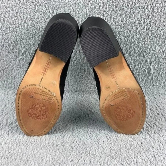 𝅺VINCE CAMUTO PRASATA BOOTIES Black Nubuck Suede Leather Boots‎ Zip Womens 6 - Picture 9 of 16